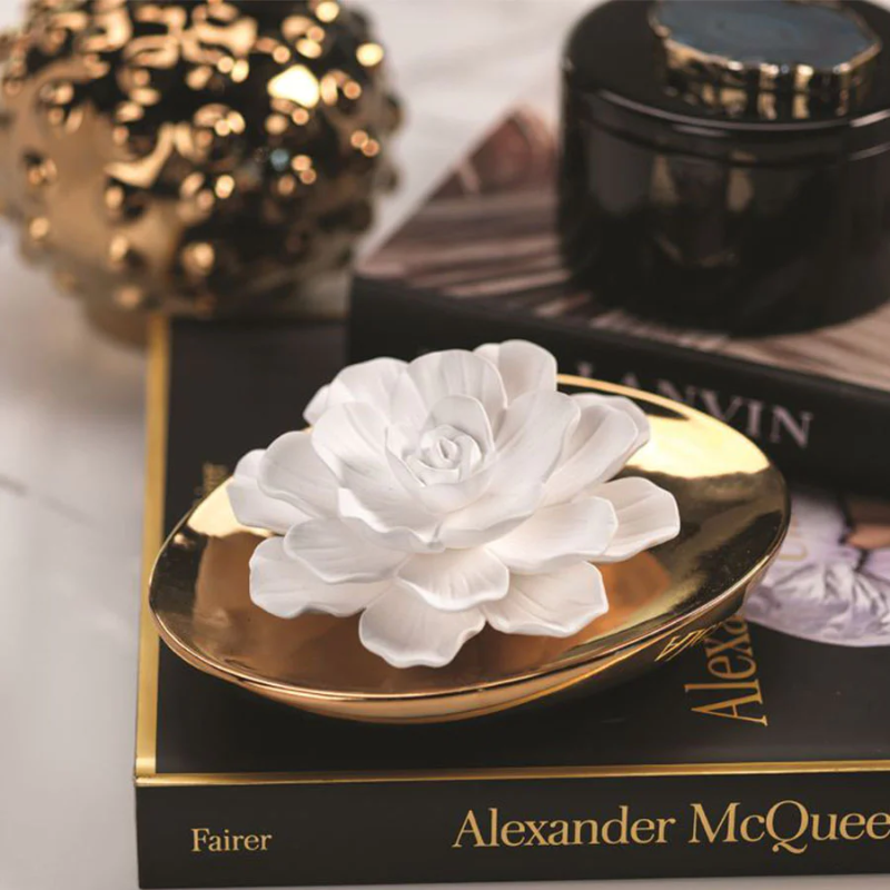 
                  
                    Dream Porcelain Flower Diffuser
                  
                