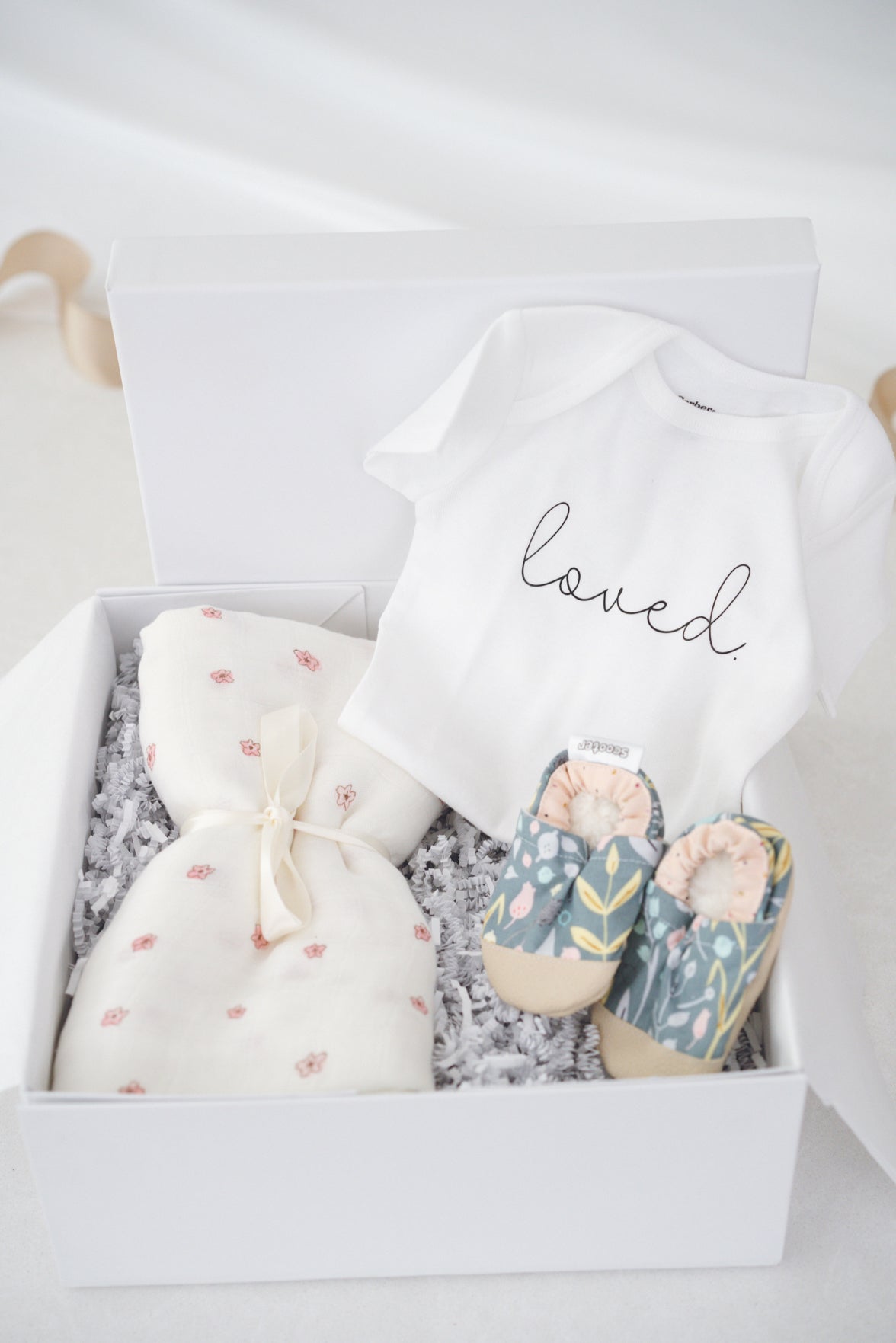 
                  
                    Baby Girl Gift Box
                  
                